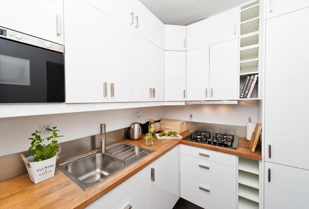 קרקוב Cozy & Big Rooms In Old Town מראה חיצוני תמונה