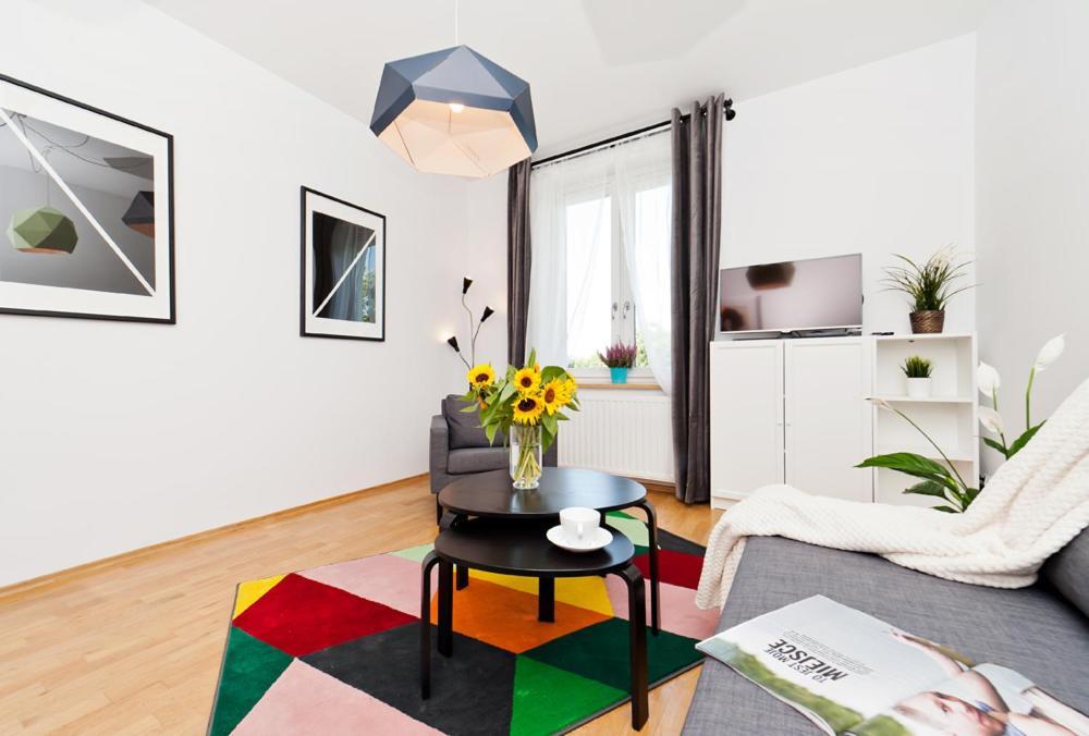 קרקוב Cozy & Big Rooms In Old Town מראה חיצוני תמונה