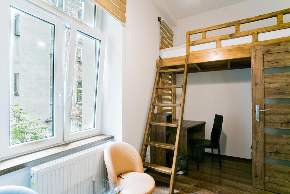 קרקוב Cozy & Big Rooms In Old Town מראה חיצוני תמונה