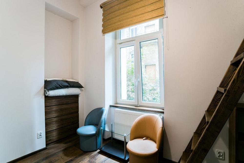 קרקוב Cozy & Big Rooms In Old Town מראה חיצוני תמונה